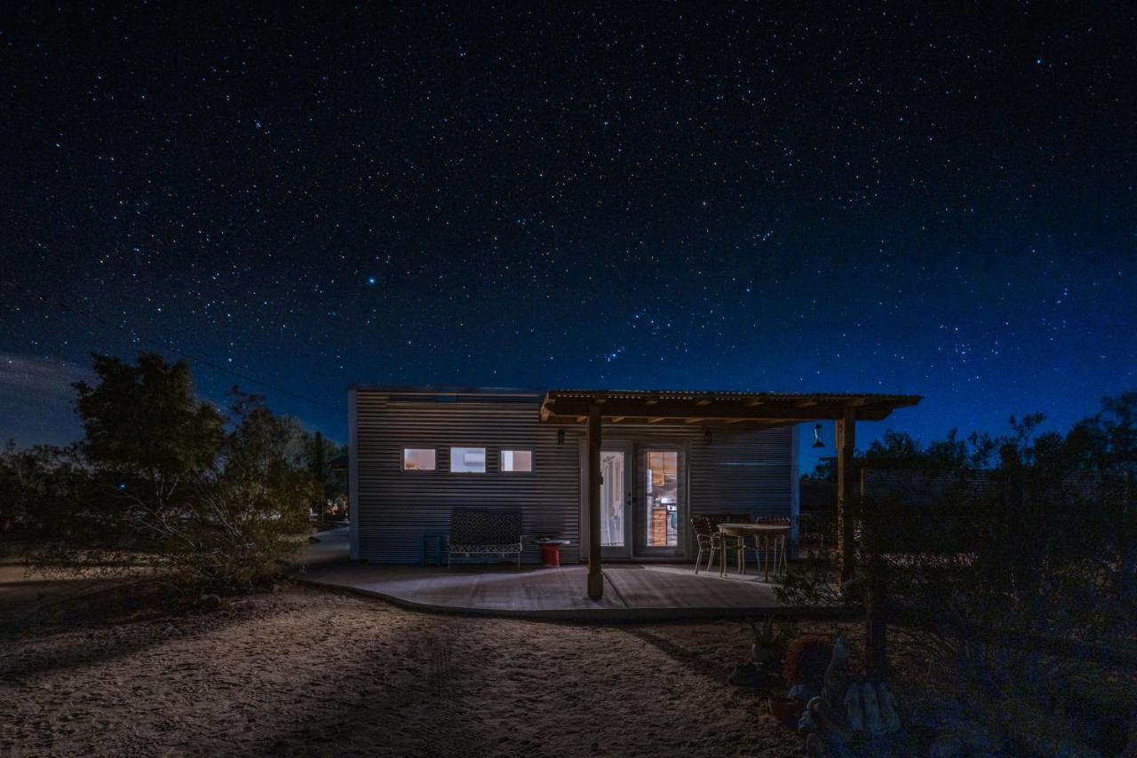 Flying Point Homestead Twentynine Palms Exterior photo